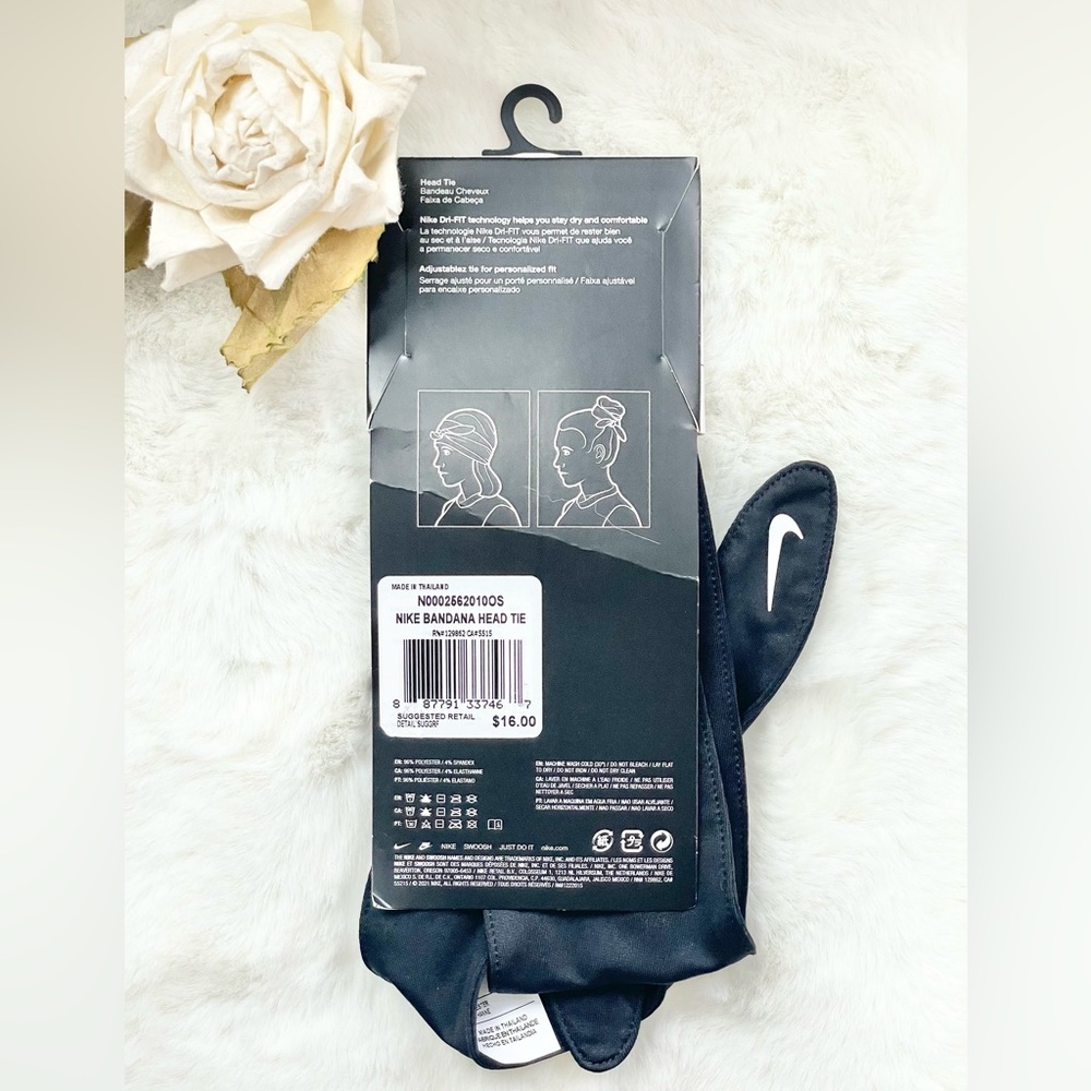 New w/tags NIKE DRI-FIT BANDANA HEAD TIE UNISEX• BLACK WITH NIKE SWOOSH IN WHITE - Picture 2 of 3